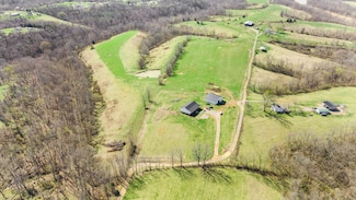 700 Nick Ln, Winchester, KY 40391