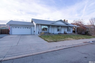 829 Alena Way, Sparks, NV 89441