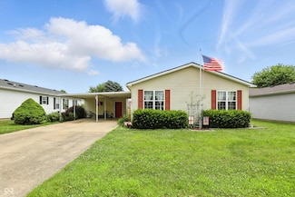 3263 Eastpointe Dr, Franklin, IN 46131