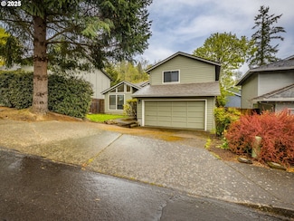 16580 SW Woodcrest Ave, Portland, OR 97224