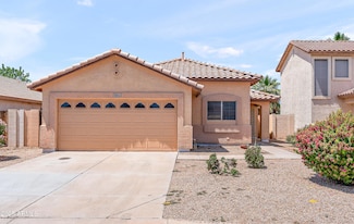 684 E Redondo Dr, Gilbert, AZ 85296