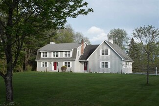 275 Meadowland Farms Rd, Hartford, VT 05001