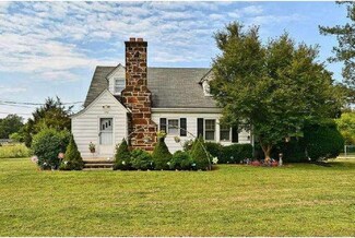 346 Madison Ave, Newfield, NJ 08344