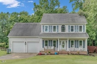 1520 Grassy Branch Dr, Fayetteville, NC 28304
