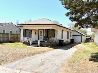 1306 S Jefferson St, Enid, OK 73701