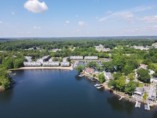 703 Treasure Island Rd, Webster, MA 01570