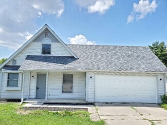 205 N Manngrove Ln, Muncie, IN 47303