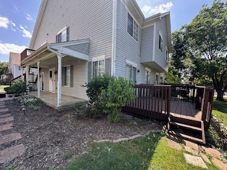 124 Village Creek Dr Unit 15C, Lake In the Hills, IL 60156
