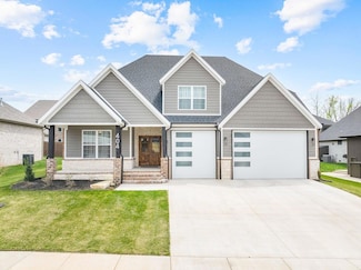 404 N Dublin Dr, Nixa, MO 65714