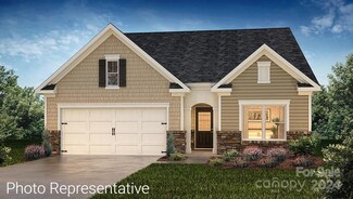 58 Dandelion Rd, Fletcher, NC 28732