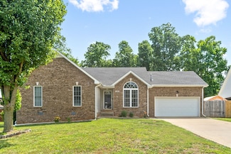 1576 Barrywood Cir W, Clarksville, TN 37042