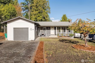 7275 E Harrison St, Port Orchard, WA 98366