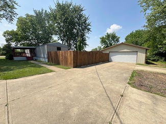 11012 Greenwood Rd, Middletown, OH 45042