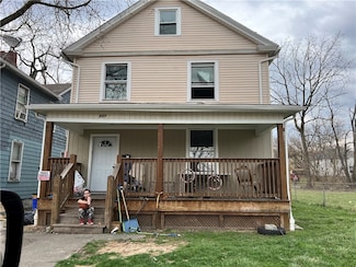 627 Raymond St, New Castle, PA 16101