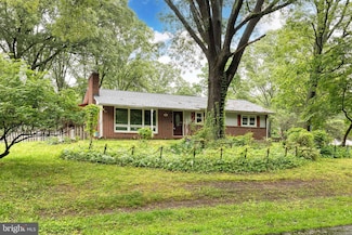 407 Stately Dr, Pasadena, MD 21122