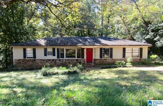 421 19th Terrace NE, Center Point, AL 35215