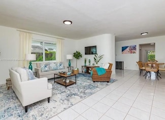 1635 Fletcher St, Hollywood, FL 33020
