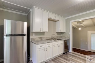 406 E 36th St, Texarkana, AR 71854