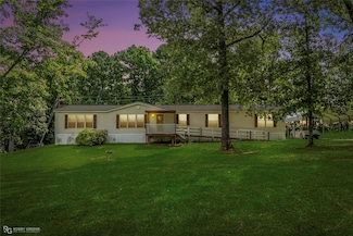 1528 Gray Lake Dr, Princeton, LA 71067