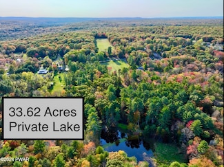 189 Rt 590, Greeley, PA 18425