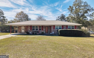 104 Azalea Ln, Reidsville, GA 30453