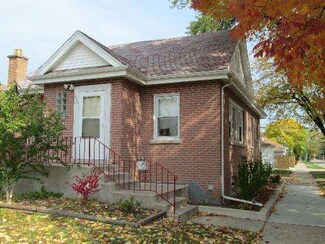 6301 N Kildare Ave, Chicago, IL 60646