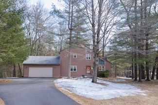 4 Eric Dr, Granby, CT 06035