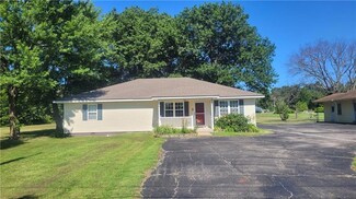 610 N West St, Arma, KS 66712