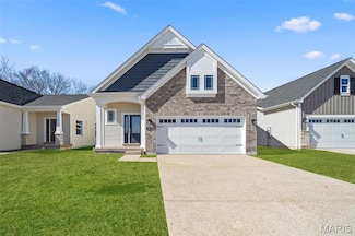 703 Barnwood Hill Dr, Boone Township, MO 63385