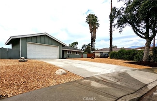 1563 Benedict Ave, Claremont, CA 91711