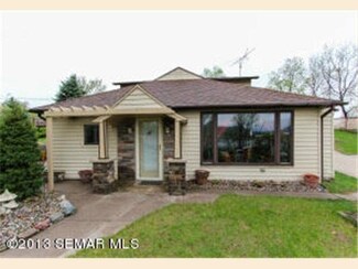 14319 N County Road 24, Wabasha, MN 55981