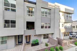 659 Spotted Falcon St, Las Vegas, NV 89138