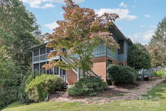 3503 Mountain Top Way, Hendersonville, NC 28739