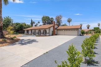 114 Cascade Ct, Redlands, CA 92373
