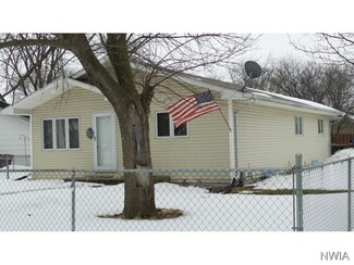704 E 14th St, South Sioux City, NE 68776