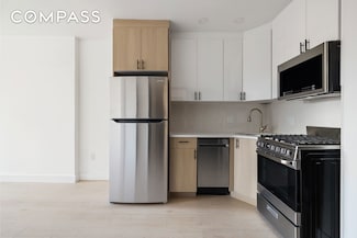 1671 8th Ave Unit 1L, South Slope, NY 11215