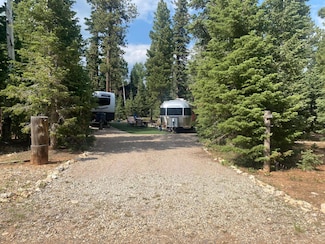 105 Christensen Rd, Duck Creek Village, UT 84762