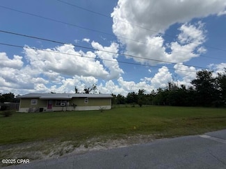 2735 E 12th St, Panama City, FL 32401