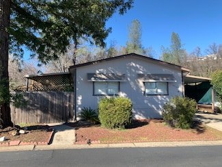 4518 Big Eagle Ln, Redding, CA 96003