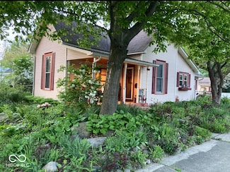 482 N 7th St, Middletown, IN 47356