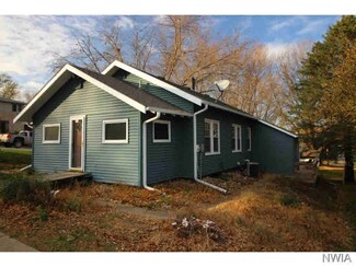 243 W Main St, Hinton, IA 51024
