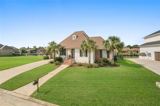 444 San Cristobal Ct, Slidell, LA 70458