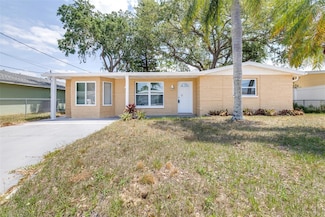 13926 Helen Ave, Hudson, FL 34667