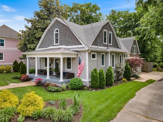 907 S Douglas Ave, Nashville, TN 37204