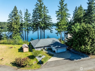 21925 Promontory Ct SE, Yelm, WA 98597