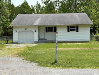 9462 Stanley Ln, Marion, IL 62959