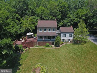 99 Krantz Mill Rd, New Providence, PA 17560
