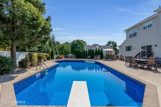 499 Scotland Dr, Jackson, NJ 08527