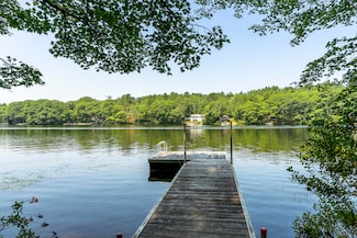 433 Fogler Rd, Bremen, ME 04551