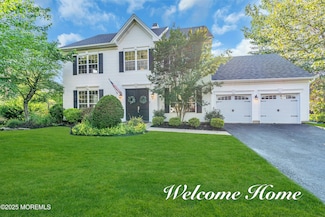 31 Villanova Dr, Freehold, NJ 07728